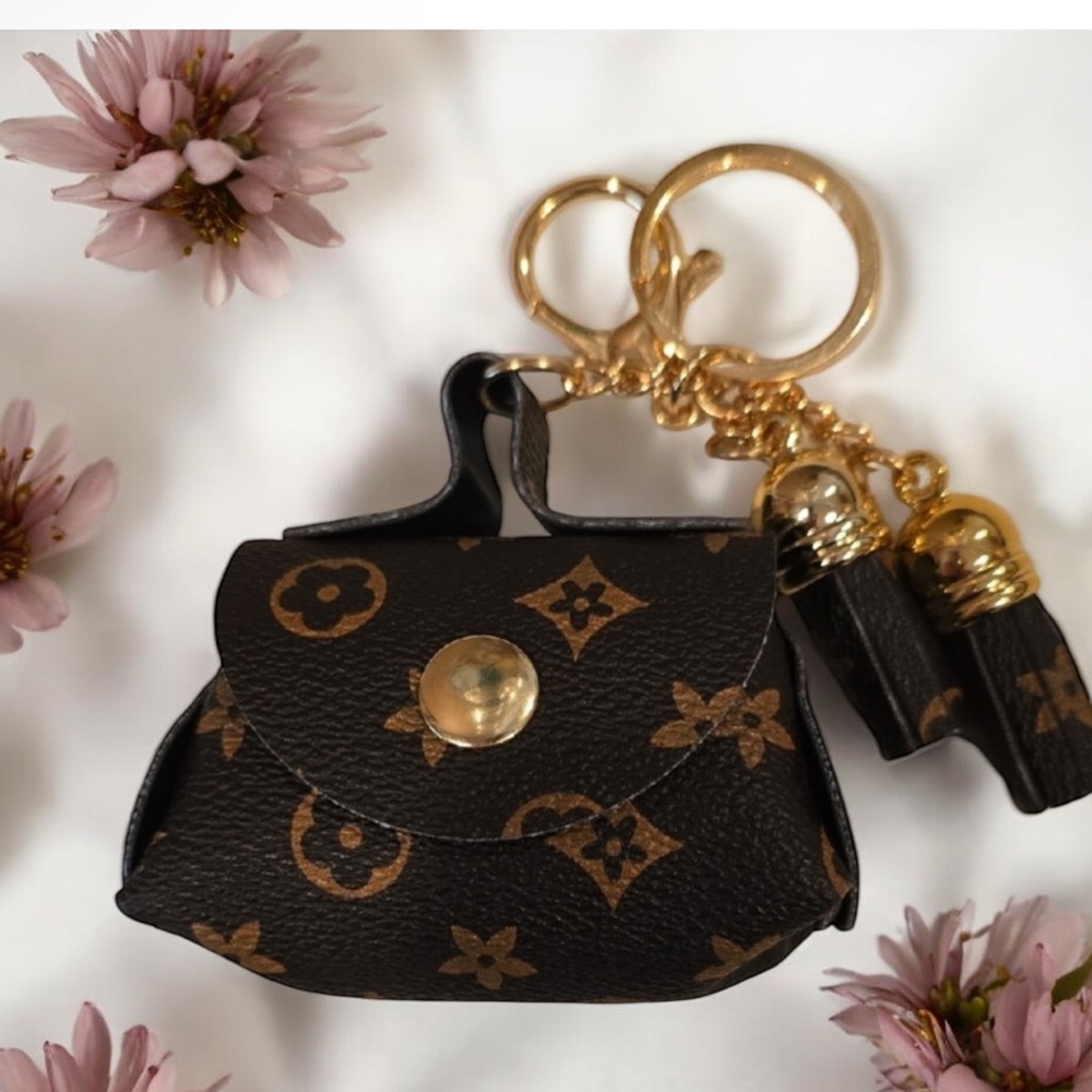 Keychain pouch Bag charm NEW in package - Picture 13 of 14